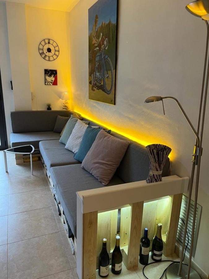 Appartement Standing 58M Plage A 3Mn En Voiture Росас Экстерьер фото